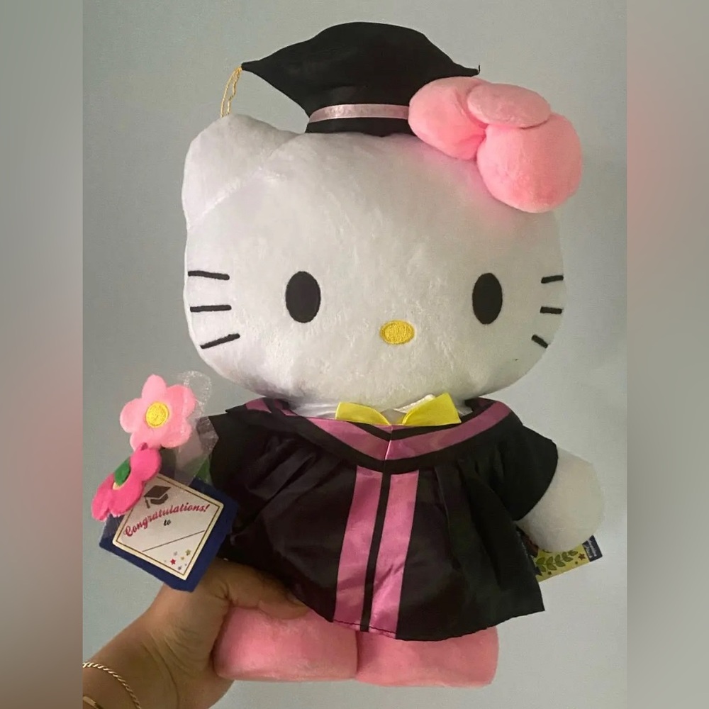 Graduation hello Kitty